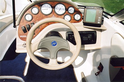 1997 FOUR WINNS Horizon QX 170